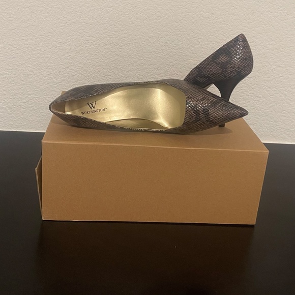 WORTHINGTON ZOE POINTED STILETTO SNAKE PRINT HEELS - Picture 3 of 3